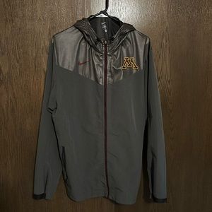 Nike Men’s light full zip jacket. University of Minnesota